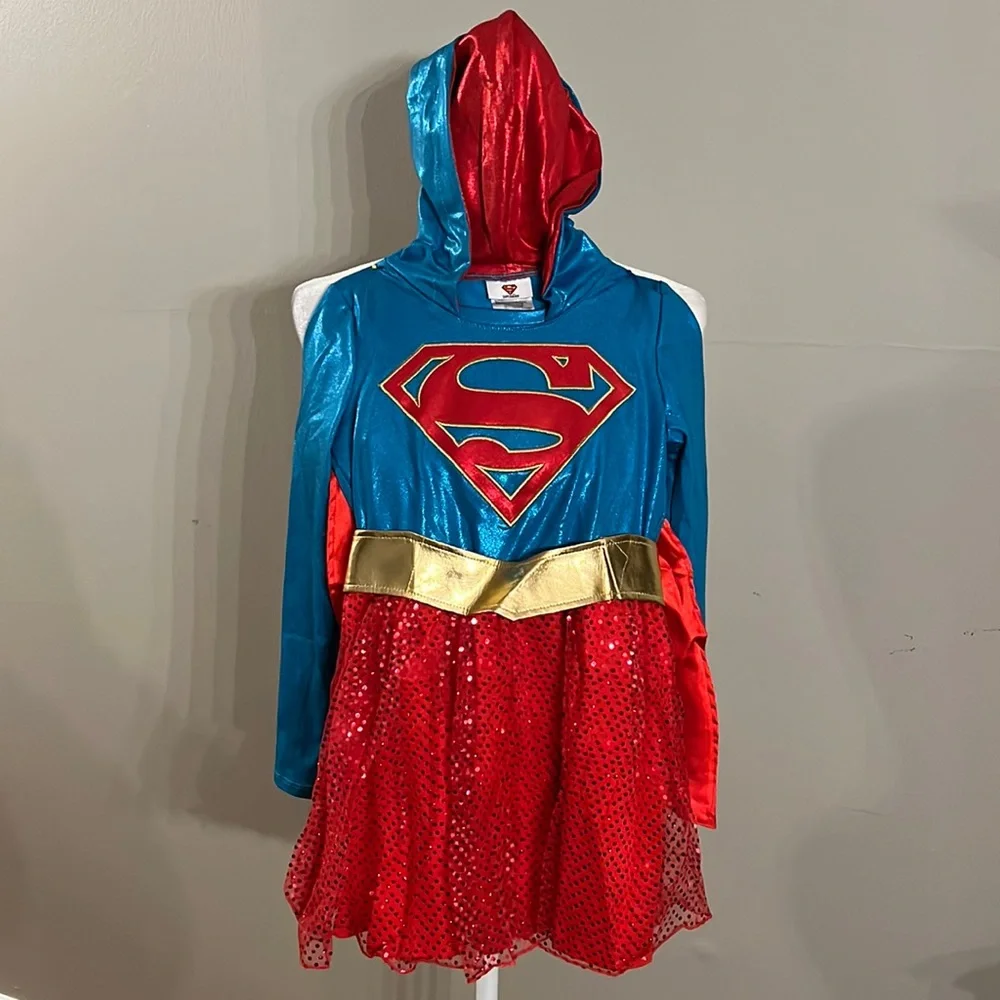 COPY - Supergirl dress with hood. Detachable cape and belt. Very good conditio…